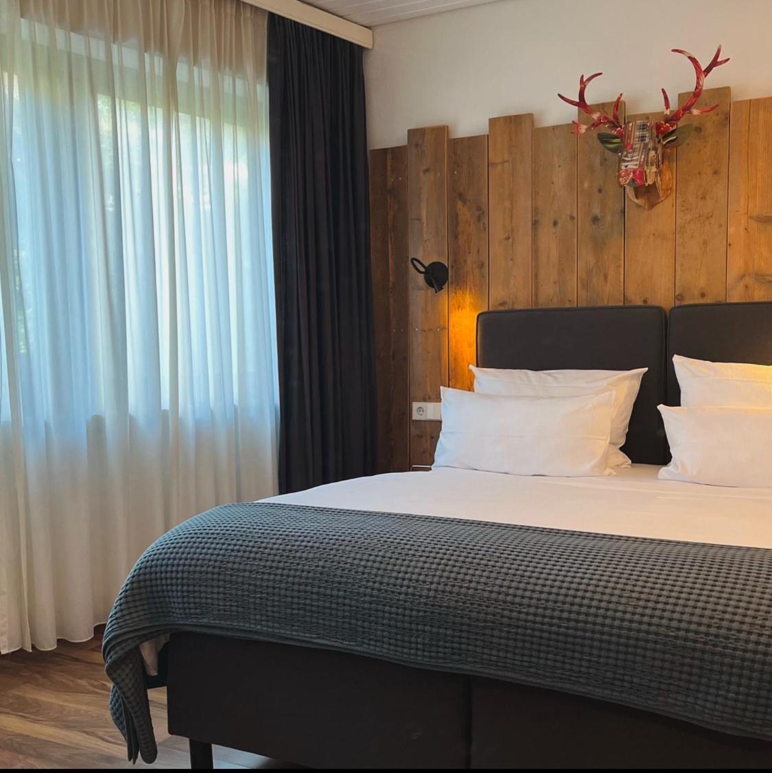 Kreuzblume Hotel & Weinstube Freiburg im Breisgau Exteriör bild